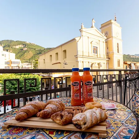 Amalfi SantʼAntonio Abate